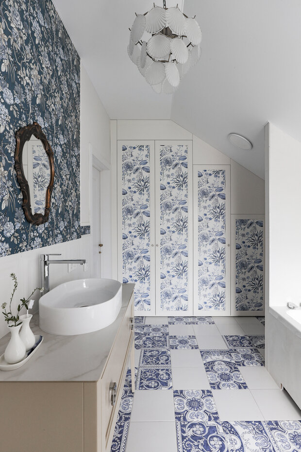 Фотография: Ванная в стиле Классический, Современный, Квартира, Проект дня, Дом и дача, Кирпичный дом, 4 и больше, Более 90 метров, Уфа, Башкортостан, Лилия Ханова – фото на INMYROOM