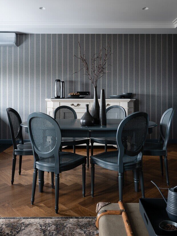 Фотография: Кухня и столовая в стиле Классический, Эклектика, Квартира, Проект дня, Калининград, Кирпичный дом, 2 комнаты, 60-90 метров, минимализм, современный, дизайн интерьера фото – фото на INMYROOM