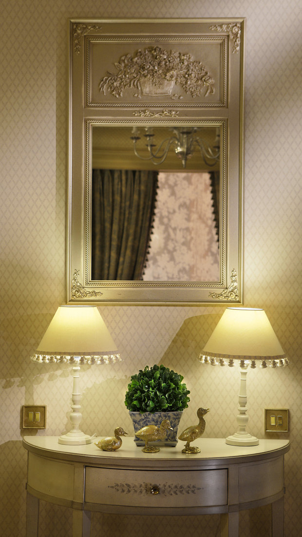 Фотография: Декор в стиле Классический, Квартира, Дома и квартиры, Проект недели – фото на INMYROOM
