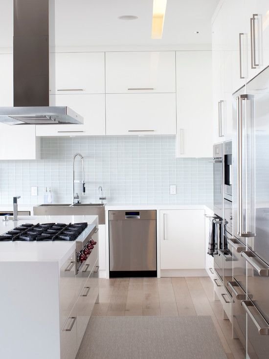 Фотография: Кухня и столовая в стиле Скандинавский, Современный, Интерьер комнат, Бытовая техника – фото на INMYROOM