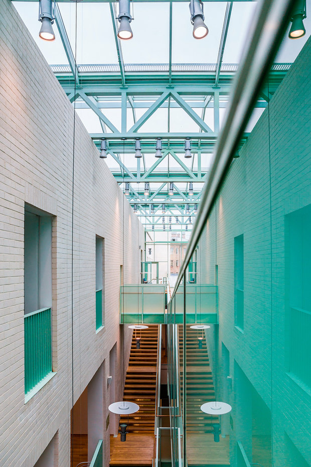 Фото из портфолио Академия танца Бориса Эйфмана – фотографии дизайна интерьеров на INMYROOM