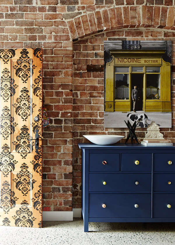 Фотография: Ванная в стиле Прованс и Кантри, Декор интерьера, Декор, Декор дома, Современное искусство – фото на INMYROOM