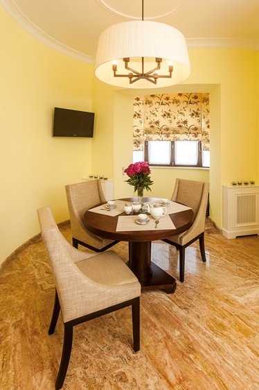 Фото из портфолио трехуровневая квартира в центре Москвы – фотографии дизайна интерьеров на INMYROOM