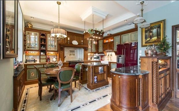 Фото из портфолио Кухня для художницы в английском стиле  – фотографии дизайна интерьеров на INMYROOM