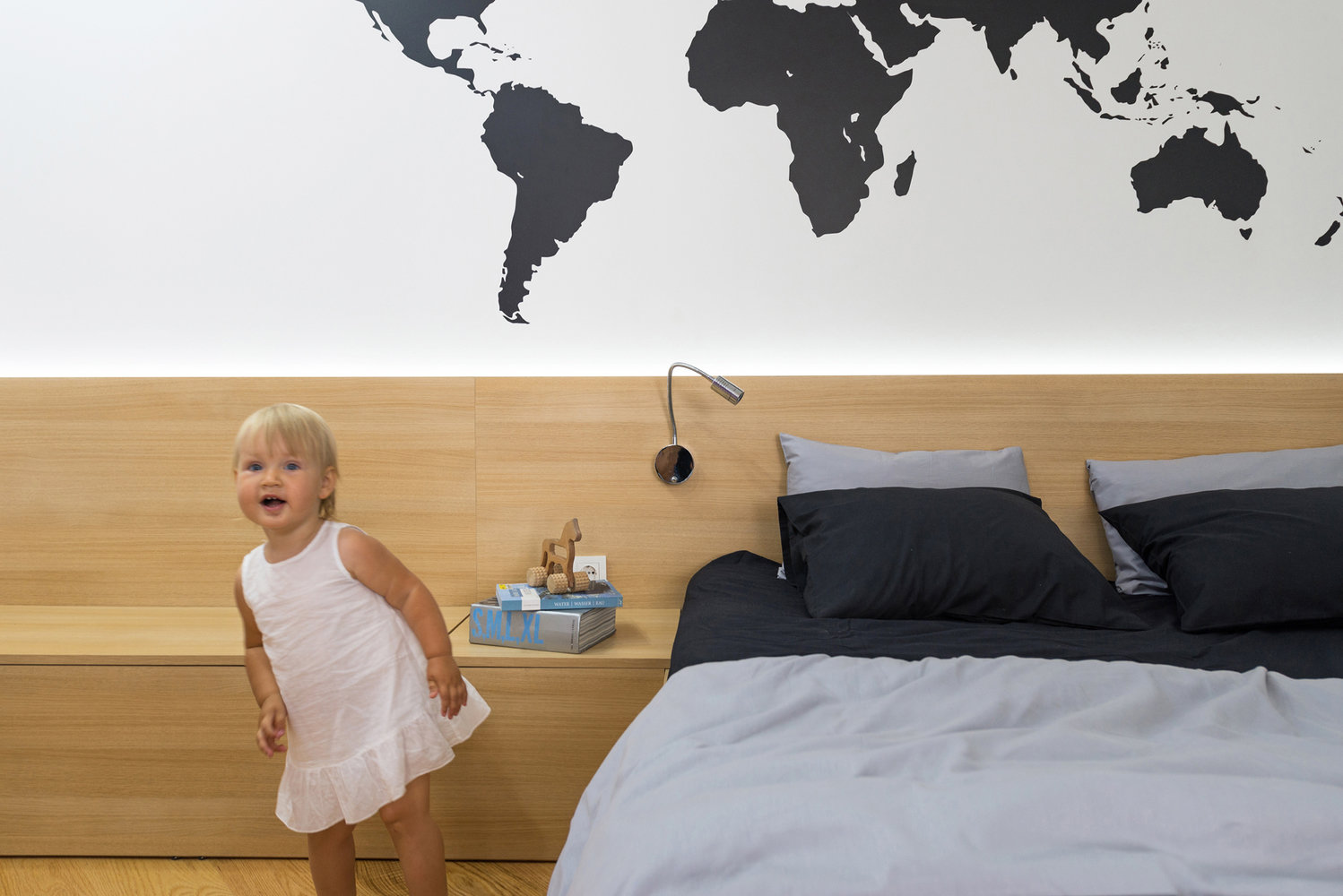 Фотография: в стиле , Квартира, Студия, Белый, Минимализм, Проект недели, Бежевый, Киев, Lugerin Architects, новостройка, Монолитный дом, 40-60 метров – фото на INMYROOM