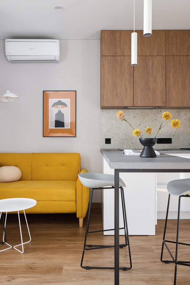 Фотография: Кухня и столовая в стиле Современный, Минимализм, Малогабаритная квартира, Квартира, Проект дня, Краснодар, 2 комнаты, до 40 метров, Анна Чернова – фото на INMYROOM