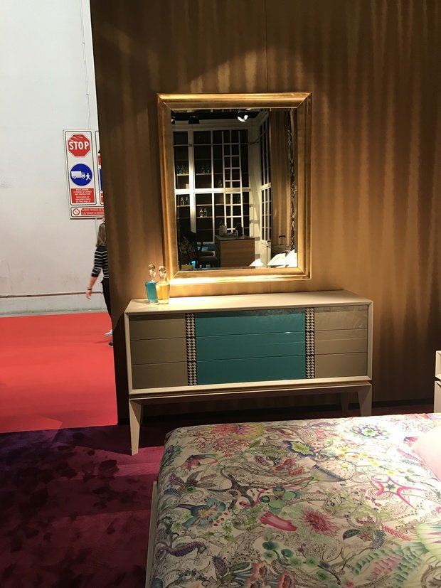 Фото из портфолио Выставка мебели Милан – фотографии дизайна интерьеров на INMYROOM