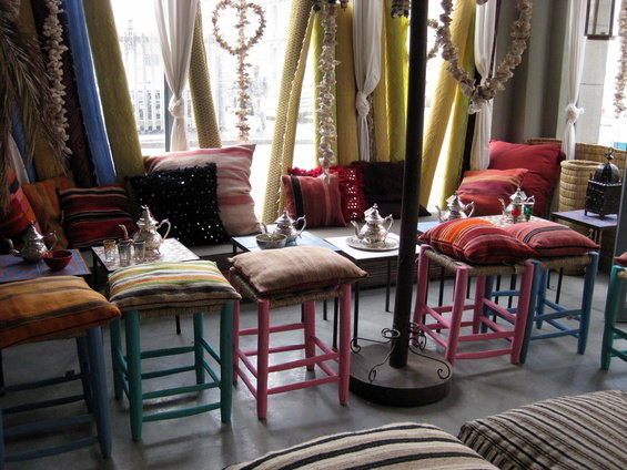 Фотография: Аксессуары в стиле Восточный, Декор интерьера, Дом, Декор дома, Цвет в интерьере – фото на INMYROOM