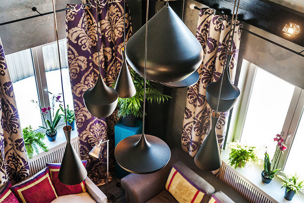 Фото из портфолио ГОСТИНАЯ С РЕЗНЫМ ПОТОЛКОМ – фотографии дизайна интерьеров на INMYROOM