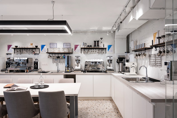 Фото из портфолио Paulig Cafe & Store – фотографии дизайна интерьеров на INMYROOM