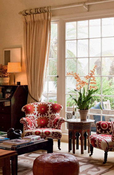 Фотография: Гостиная в стиле Прованс и Кантри, Декор интерьера, Текстиль – фото на INMYROOM Фотография: Гостиная в стиле Прованс и Кантри, Декор интерьера, Текстиль – фото на INMYROOM