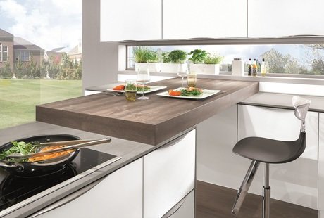 Кухня с окном Vetra