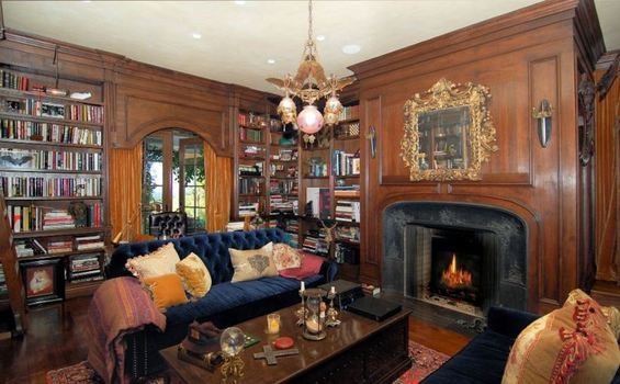 Фотография: Гостиная в стиле Прованс и Кантри, Дома и квартиры, Интерьеры звезд, Moscow Sotheby's International Realty – фото на INMYROOM