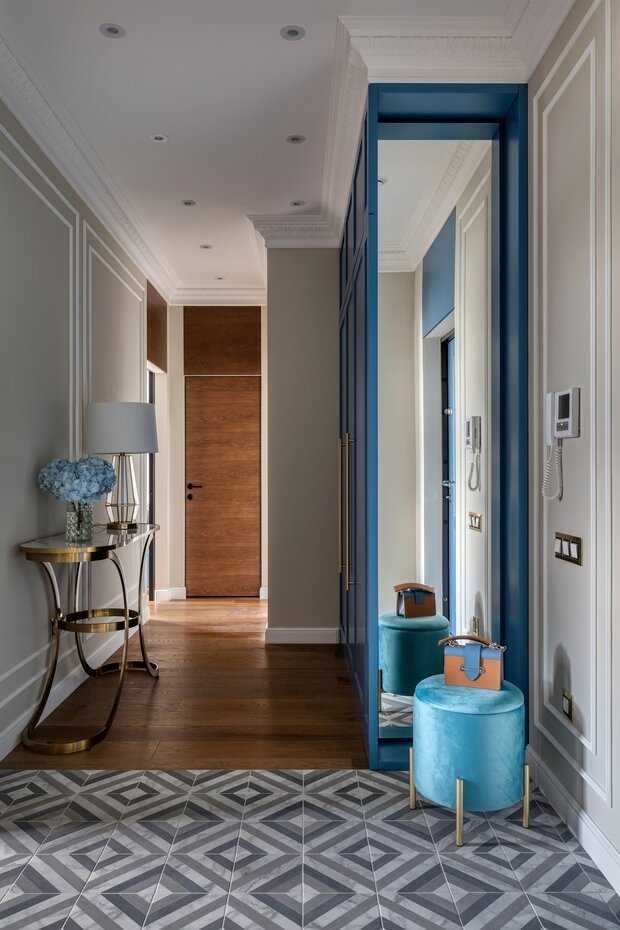 Фотография: Прихожая в стиле Классический, Современный, Квартира, Проект недели, Санкт-Петербург, 3 комнаты, 60-90 метров, Олеся Парамонова – фото на INMYROOM