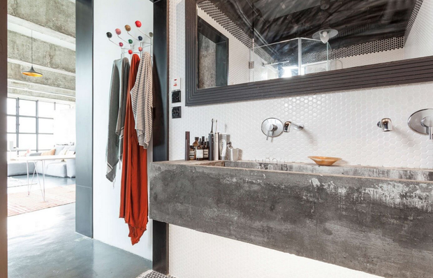 Фото из портфолио Промышленный лофт, Гонконг – фотографии дизайна интерьеров на INMYROOM