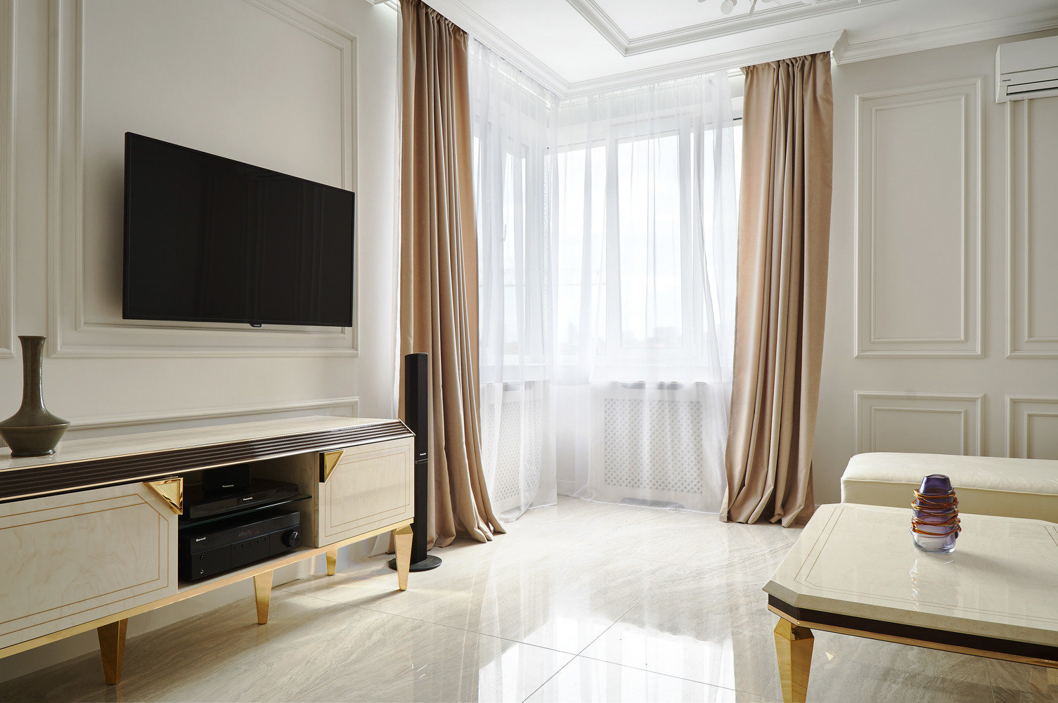 Фотография: Гостиная в стиле Классический, Проект недели, ПРЕМИЯ INMYROOM – фото на INMYROOM Фотография: Гостиная в стиле Классический, Проект недели, ПРЕМИЯ INMYROOM – фото на INMYROOM