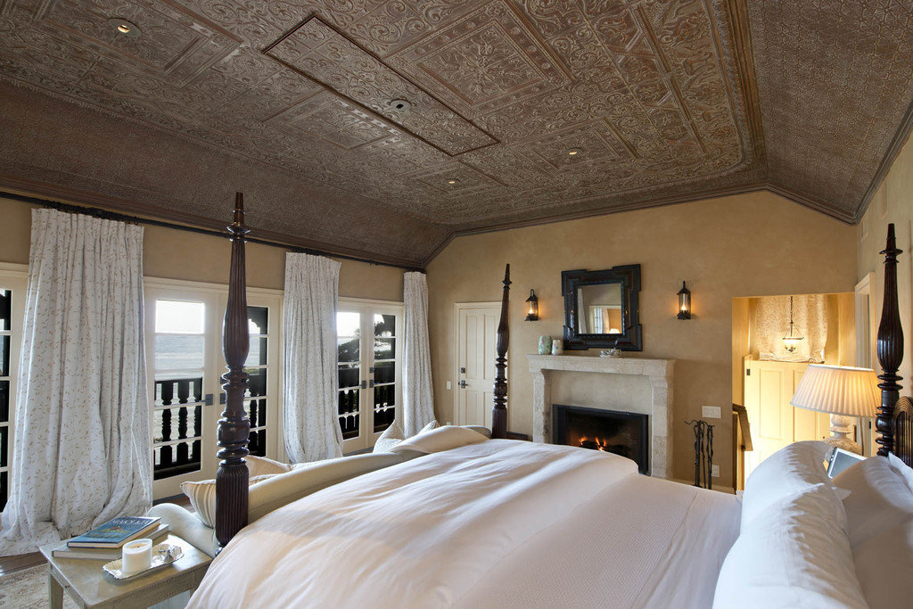 Фотография: Спальня в стиле Прованс и Кантри, Классический, Скандинавский, Современный, Декор интерьера, Дом, Дома и квартиры, Интерьеры звезд – фото на INMYROOM