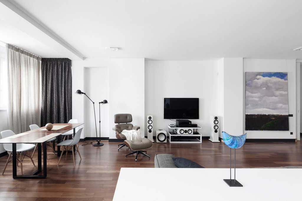 Фотография: Гостиная в стиле Минимализм, Современный, Квартира, Украина, Планировки, Аксессуары, Miele, Modular, Vitra, Мебель и свет, Белый, Проект недели, Черный, Зеленый, Бежевый, Серый, Коричневый, Киев, SLV, ИКЕА, Vibia, Benjamin Moore, Gessi, Wheitzer Parkett, Настя Антонюк, Atelier Areti, Jielde, META, Saba, Blanco, А-III, белый минимализм в Киеве, квартира-галерея – фото на INMYROOM Фотография: Гостиная в стиле Минимализм, Современный, Квартира, Украина, Планировки, Аксессуары, Miele, Modular, Vitra, Мебель и свет, Белый, Проект недели, Черный, Зеленый, Бежевый, Серый, Коричневый, Киев, SLV, ИКЕА, Vibia, Benjamin Moore, Gessi, Wheitzer Parkett, Настя Антонюк, Atelier Areti, Jielde, META, Saba, Blanco, А-III, белый минимализм в Киеве, квартира-галерея – фото на INMYROOM