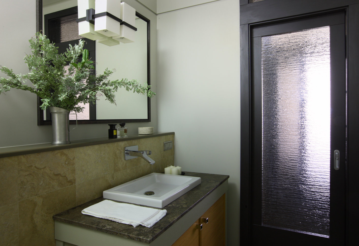 Фотография: Ванная в стиле Современный, Эклектика, Квартира, Проект недели, Москва, новостройка, Монолитный дом, Наталья Юнг, Светлана Озерова, 4 и больше, Более 90 метров – фото на INMYROOM Фотография: Ванная в стиле Современный, Эклектика, Квартира, Проект недели, Москва, новостройка, Монолитный дом, Наталья Юнг, Светлана Озерова, 4 и больше, Более 90 метров – фото на INMYROOM