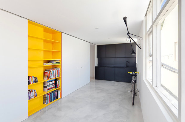 Фотография: Кухня и столовая в стиле Лофт, Современный, Малогабаритная квартира, Квартира, Дома и квартиры – фото на INMYROOM