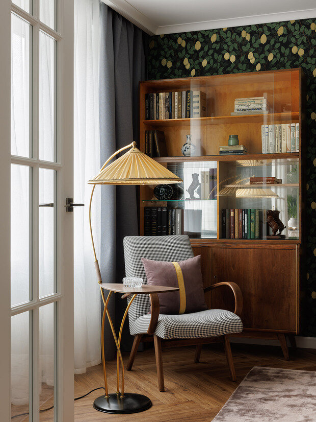 Фотография: Кабинет в стиле Эклектика, Винтажный, Современный, Квартира, Проект дня, Санкт-Петербург, 2 комнаты, 40-60 метров, Александра Якушенко – фото на INMYROOM