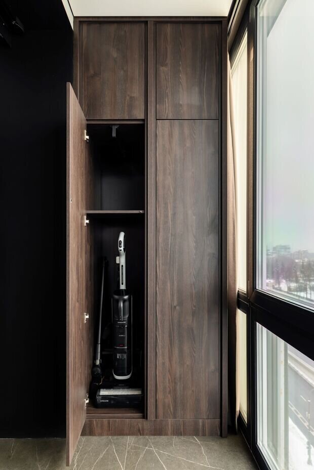 Фотография: Балкон в стиле Современный, Малогабаритная квартира, Квартира, Проект дня, Москва, 1 комната, 40-60 метров, эклектика с элементами современного, Александр Джикаеви – фото на INMYROOM