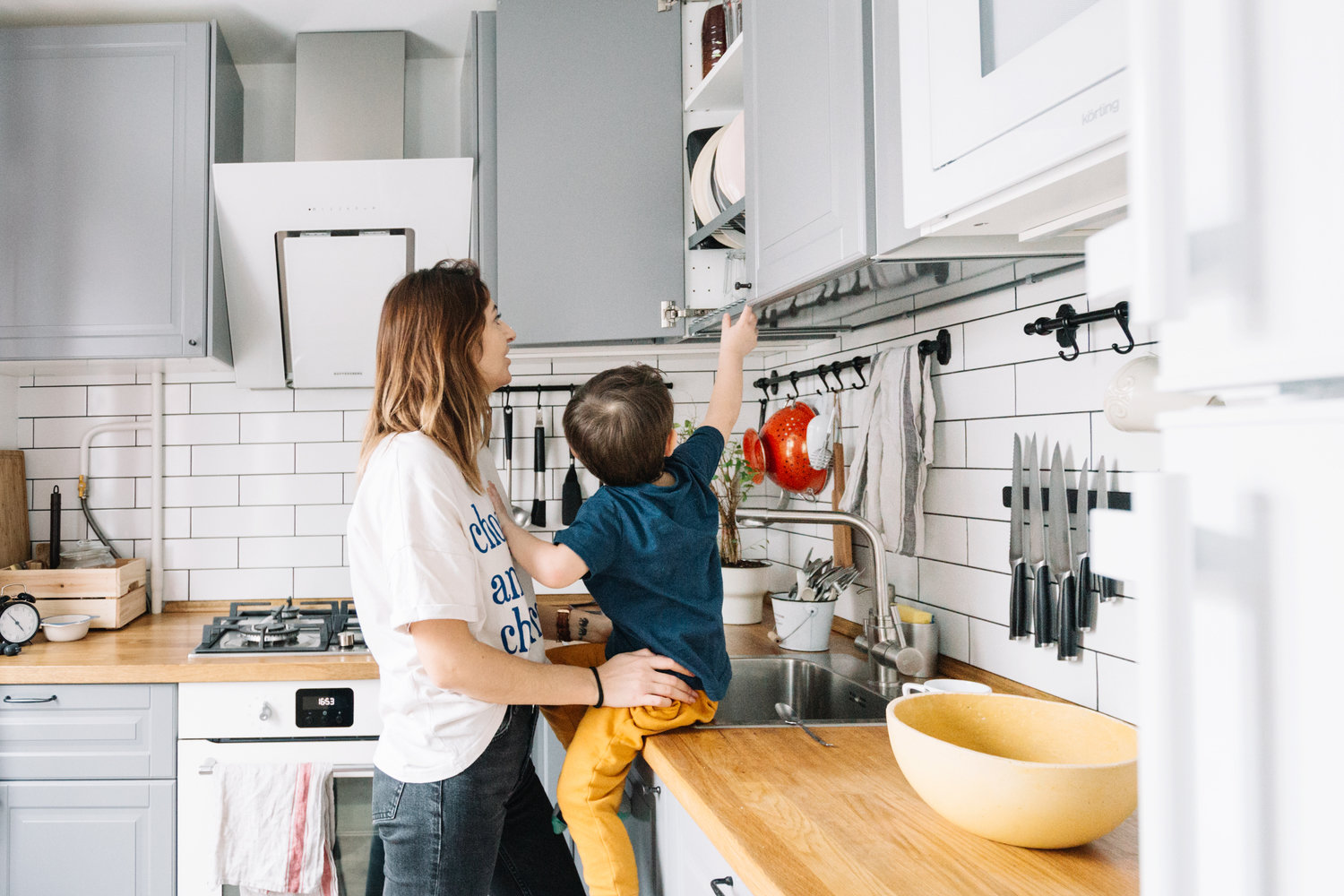 Фотография: в стиле , Скандинавский, Современный, Квартира, Белый, Проект дня, Зеленый, Желтый, Серый, Герой InMyRoom, Хрущевка, 2 комнаты, 40-60 метров, 1-515/9м, Екатерина Вокина, Ольга Казанцева – фото на INMYROOM Фотография: в стиле , Скандинавский, Современный, Квартира, Белый, Проект дня, Зеленый, Желтый, Серый, Герой InMyRoom, Хрущевка, 2 комнаты, 40-60 метров, 1-515/9м, Екатерина Вокина, Ольга Казанцева – фото на INMYROOM