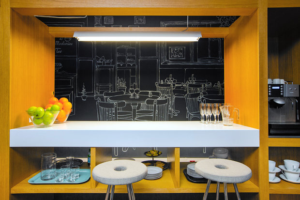 Фото из портфолио Офис компании Б2Б центр – фотографии дизайна интерьеров на INMYROOM