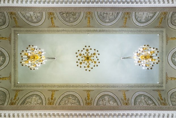 Фото из портфолио Аничков дворец – фотографии дизайна интерьеров на InMyRoom.ru