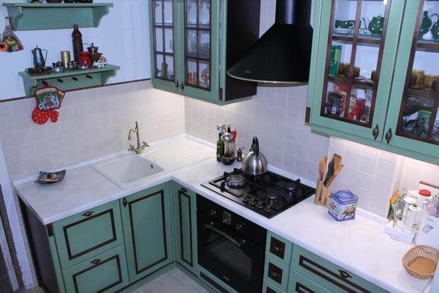 Фото из портфолио Кухня в стиле Прованс для городской квартиры "Фисташка с шоколадом" – фотографии дизайна интерьеров на INMYROOM