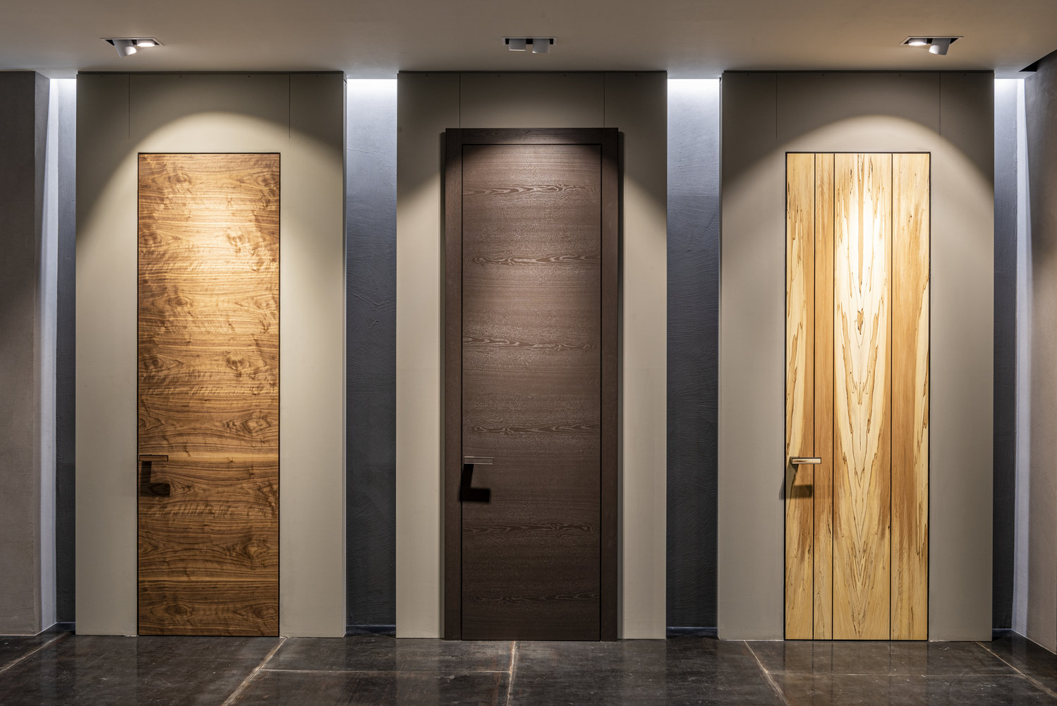 Фотография: Гостиная в стиле Современный, Советы, энциклопедия_отделка, энциклопедия_интерьер, потайные двери, как подобрать двери, новинки, межкомнатные двери, UNION – фото на INMYROOM