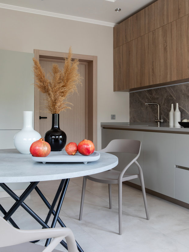 Фотография: Кухня и столовая в стиле Современный, Дом, Минимализм, Проект недели, Дом и дача, Ростов-на-Дону, Более 90 метров, Татьяна Андреева – фото на INMYROOM