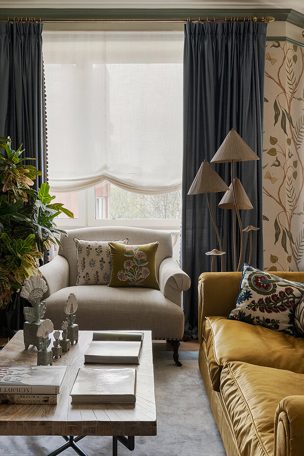 Фотография: Гостиная в стиле Классический, Современный, Эклектика, Винтажный, Квартира, Проект дня, Москва, 4 и больше, Более 90 метров, Наталья Митракова – фото на INMYROOM