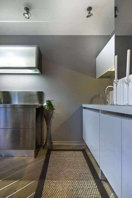 Фотография: Кухня и столовая в стиле Современный, Хай-тек, Декор интерьера, Интерьер комнат, Проект недели – фото на INMYROOM Фотография: Кухня и столовая в стиле Современный, Хай-тек, Декор интерьера, Интерьер комнат, Проект недели – фото на INMYROOM