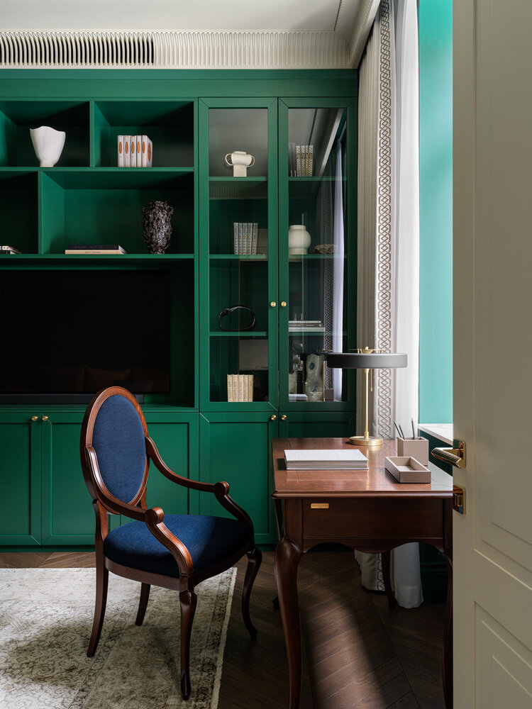Фотография: Кабинет в стиле Классический, Эклектика, Современный, Проект дня, Москва, Таунхаус, 3 комнаты, 60-90 метров, ЖК «Меценат», Татьяна Кожевникова, Валерия Куракова – фото на INMYROOM