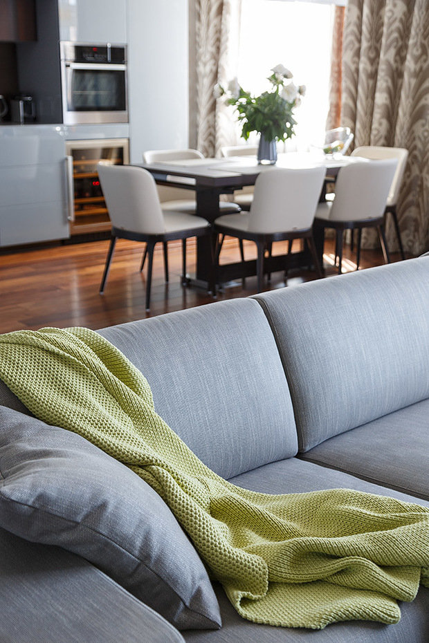 Фотография: Кухня и столовая в стиле Современный, Гостиная, Интерьер комнат, Проект недели – фото на INMYROOM