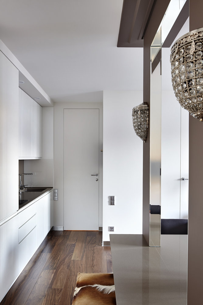 Фотография: Кухня и столовая в стиле Современный, Минимализм, Квартира, Проект недели, Москва, Кирпичный дом, 1 комната, 40-60 метров, Студия TS Design – фото на INMYROOM Фотография: Кухня и столовая в стиле Современный, Минимализм, Квартира, Проект недели, Москва, Кирпичный дом, 1 комната, 40-60 метров, Студия TS Design – фото на INMYROOM