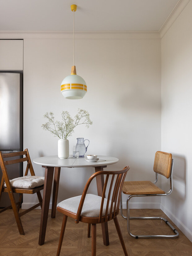 Фотография: Кухня и столовая в стиле Скандинавский, Современный, Квартира, Проект недели, Кирпичный дом, 3 комнаты, 60-90 метров, Уфа, Винтажный, Надежда Токарева – фото на INMYROOM