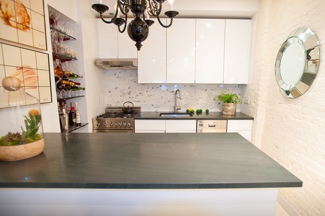 Фотография: Кухня и столовая в стиле Скандинавский, Квартира, Дома и квартиры, IKEA, Стена – фото на INMYROOM