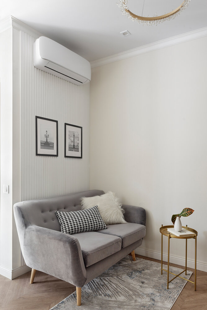 Фотография: Гостиная в стиле Классический, Современный, Квартира, Проект недели, Санкт-Петербург, Монолитный дом, 2 комнаты, до 40 метров, 40-60 метров, Алена Матисова – фото на INMYROOM Фотография: Гостиная в стиле Классический, Современный, Квартира, Проект недели, Санкт-Петербург, Монолитный дом, 2 комнаты, до 40 метров, 40-60 метров, Алена Матисова – фото на INMYROOM