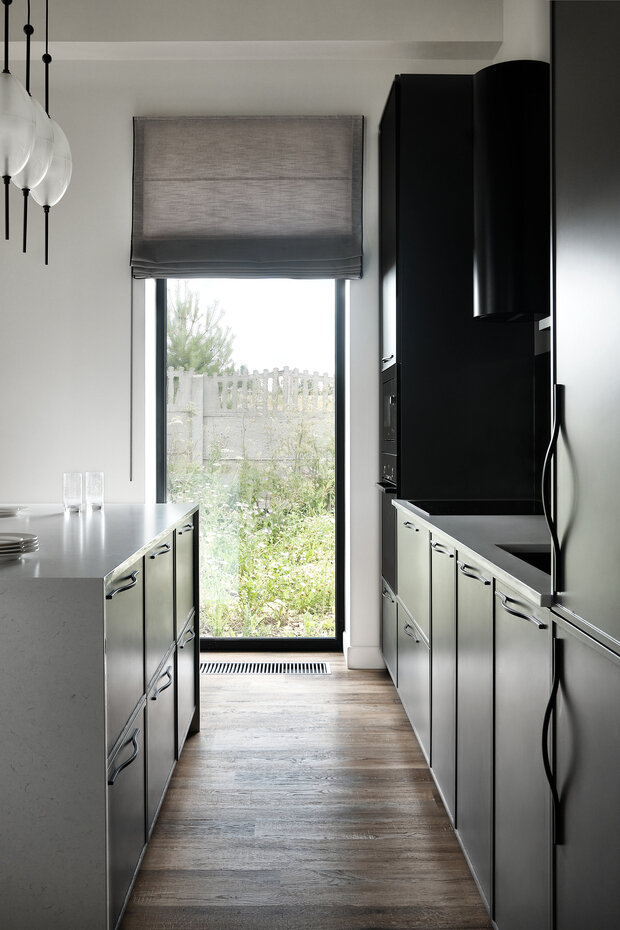 Фотография: Кухня и столовая в стиле Современный, Минимализм, Скандинавский, Дом, Проект дня, Дом и дача, Пермь, 4 и больше, Более 90 метров – фото на INMYROOM