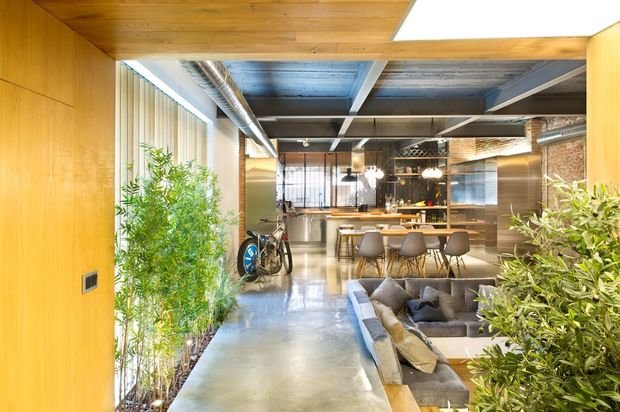 Фотография: Кухня и столовая в стиле Лофт, Дом, Дома и квартиры – фото на INMYROOM