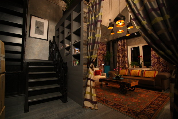 Фото из портфолио Гостиная с резным потолком – фотографии дизайна интерьеров на INMYROOM