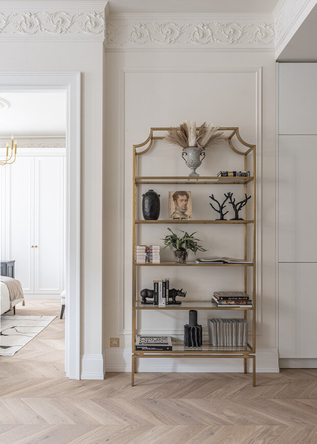 Фотография: Гостиная в стиле Классический, Современный, Квартира, Проект дня, Кирпичный дом, 2 комнаты, 60-90 метров, Оксана Пастернак – фото на INMYROOM