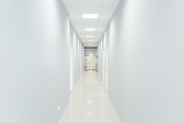 Фото из портфолио Ремонт офиса в светлых тонах – фотографии дизайна интерьеров на InMyRoom.ru