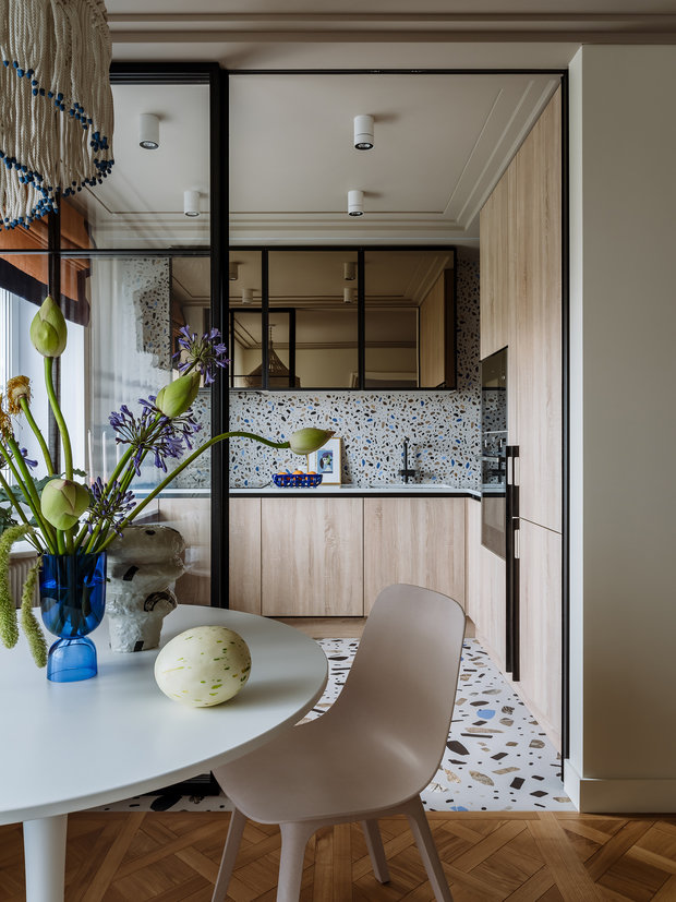 Фотография: Кухня и столовая в стиле Современный, Квартира, Проект недели, Санкт-Петербург, 3 комнаты, 40-60 метров, Петербург Дизайн, Анна Акшевская – фото на INMYROOM