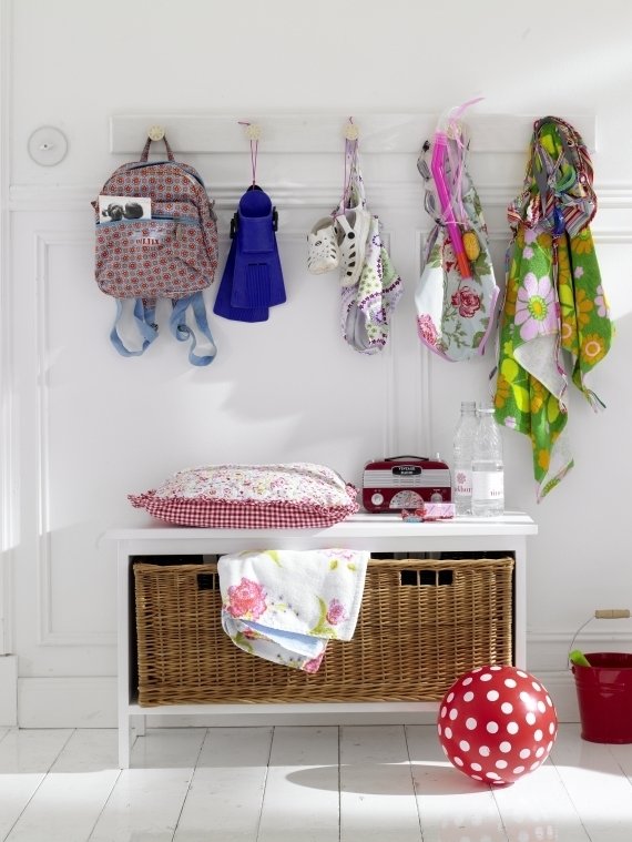 Фотография: Прихожая в стиле Прованс и Кантри, Скандинавский, Современный, Декор интерьера, DIY, Дом, Системы хранения – фото на INMYROOM