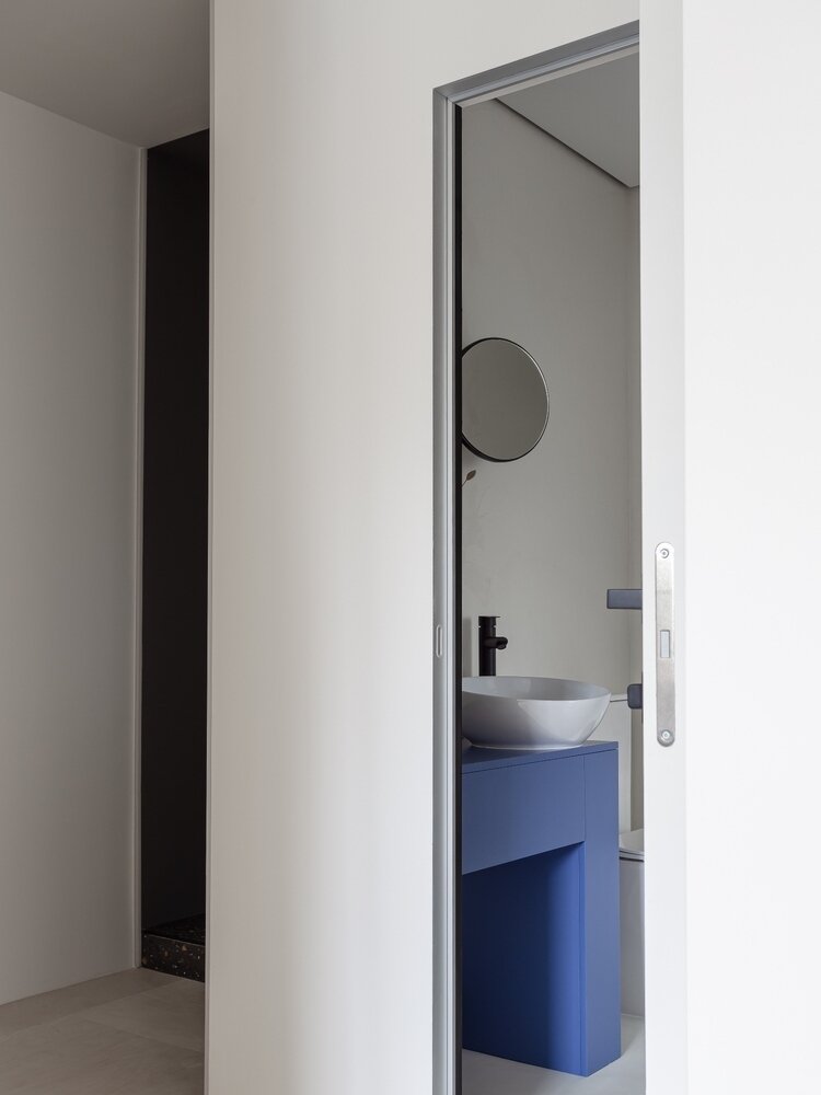 Фотография: Прихожая в стиле Скандинавский, Современный, Минимализм, Малогабаритная квартира, Квартира, Проект недели, Екатеринбург, Хрущевка, 1 комната, до 40 метров, Ольга Каримова – фото на INMYROOM Фотография: Прихожая в стиле Скандинавский, Современный, Минимализм, Малогабаритная квартира, Квартира, Проект недели, Екатеринбург, Хрущевка, 1 комната, до 40 метров, Ольга Каримова – фото на INMYROOM