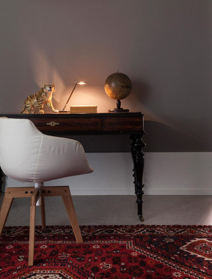 Фотография: Мебель и свет в стиле Эклектика, Декор интерьера, Квартира, Дома и квартиры – фото на INMYROOM Фотография: Мебель и свет в стиле Эклектика, Декор интерьера, Квартира, Дома и квартиры – фото на INMYROOM