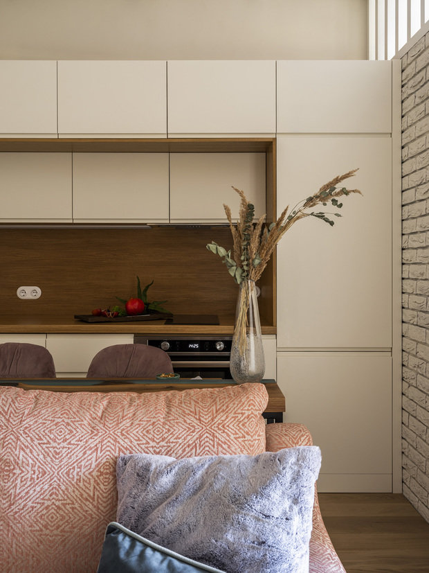Фотография: Кухня и столовая в стиле Скандинавский, Минимализм, Современный, Квартира, Студия, Проект дня, Москва, Кирпичный дом, до 40 метров, Анна Морозова, ЖК Резиденция композиторов – фото на INMYROOM